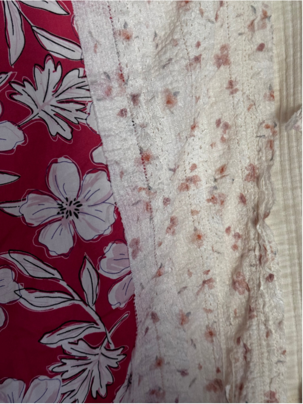 Women's POL Beachy Summer Off-White & Red Floral Star Hoodie M - Picture 6 of 6